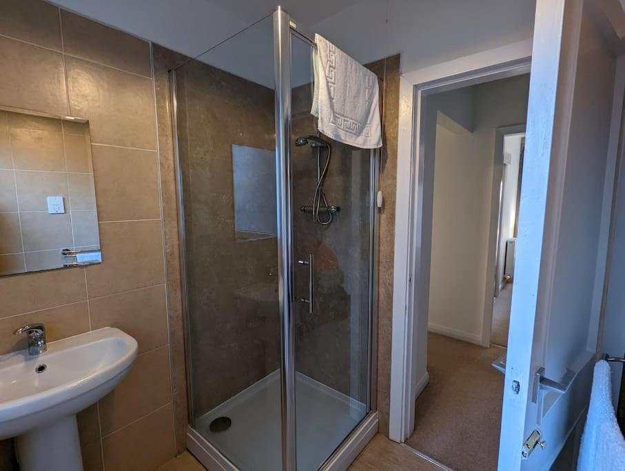 Two Bedroom Flat In Bridge Of Allan, Stirling Exterior photo