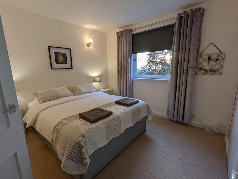 Two Bedroom Flat In Bridge Of Allan, Stirling Exterior photo